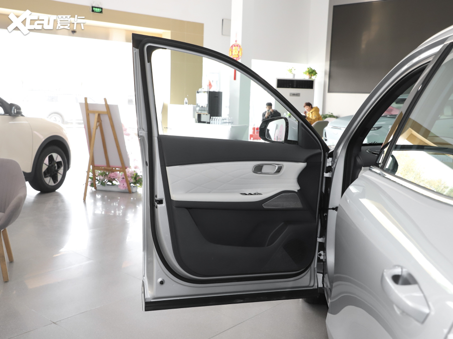 2025���y����Ş7 EM-i 120km �I����