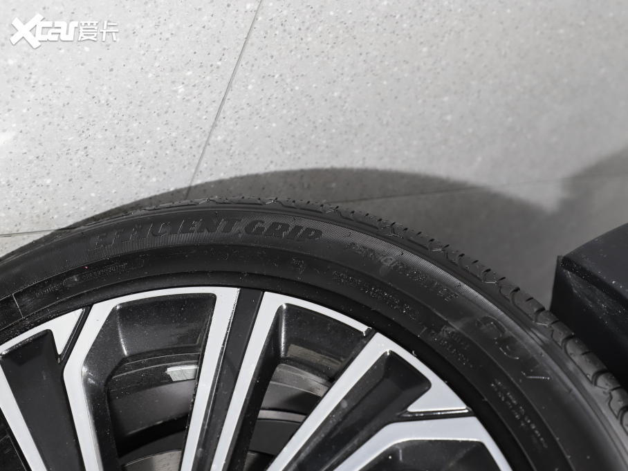 2025���y����Ş7 EM-i 120km �I����