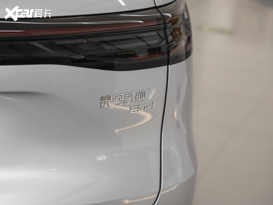 2025���y����Ş7 EM-i 120km �I����