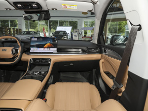 2025��125km̽��+�� �п؅^(q��)