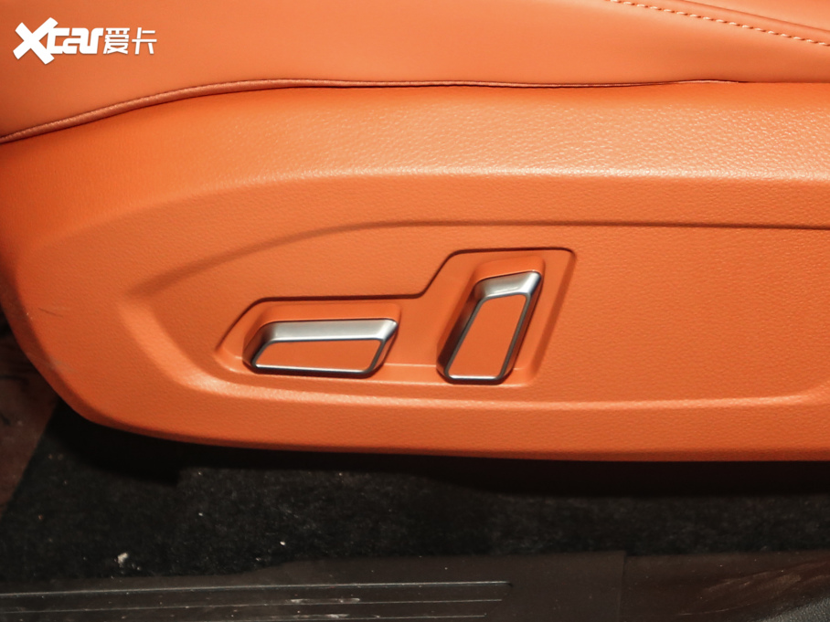 2026{E5 PLUS 165km LmUltra 7