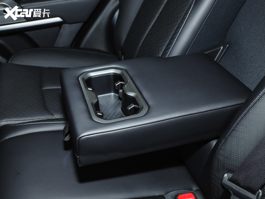 20253 501KM (q)Ultra