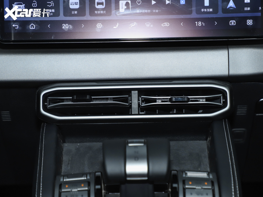 20253 501KM (q)Ultra