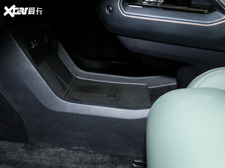 2024iCAR 03 501km (q)Lm(x){