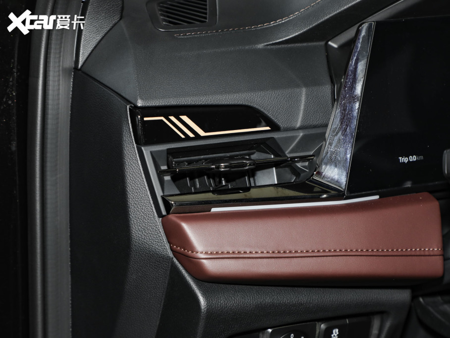 2024X8 PLUS 1.5TGDI DCTǼҰ 5