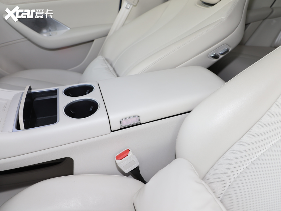 2024���ǽ�R7 736km UItra