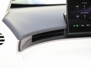 2024��736km UItra �п؅^