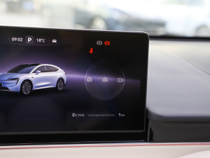 2024��736km UItra �п؅^