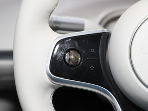 2024��736km UItra �п؅^