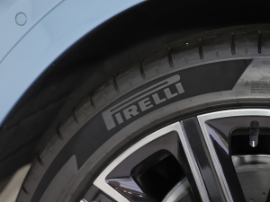 2024��736km UItra �������^