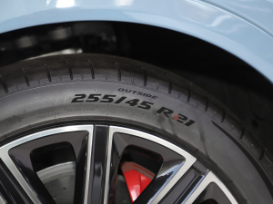 2024��736km UItra �������^