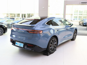 2024��736km UItra ���w���^