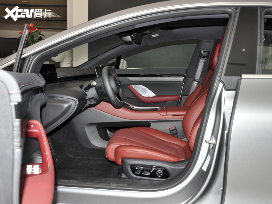 2025ǽS7 Max (q)Lm(x)