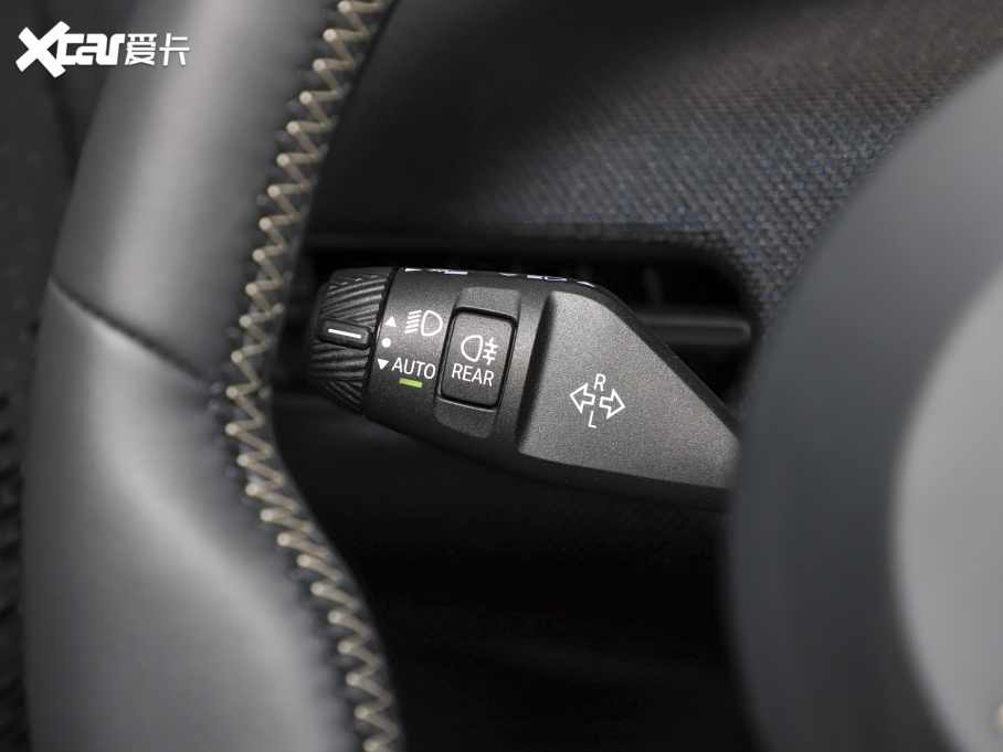 2024늄MINI COOPER 452km COOPER SE ˇg