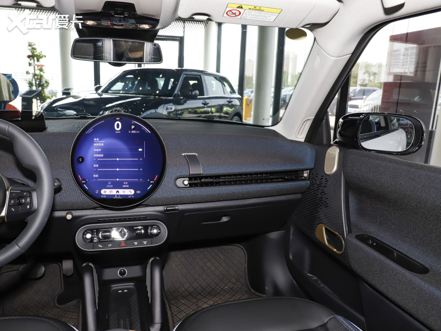 2024늄MINI COOPER 452km COOPER SE ˇg