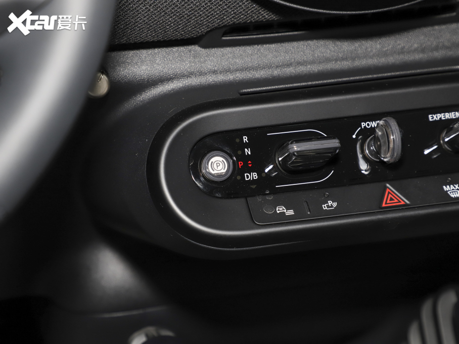 2024늄MINI COOPER 452km COOPER SE ˇg