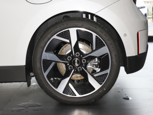 2024452km COOPER SE ˇg ^