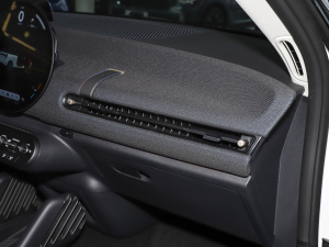 2024452km COOPER SE ˇg п؅^