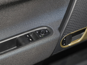 2024452km COOPER SE ˇg п؅^