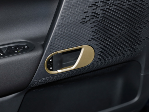 2024456km COOPER E  п؅^