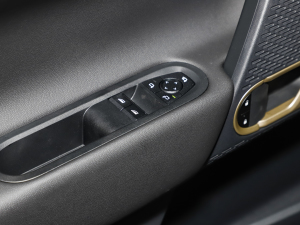 2024456km COOPER E  п؅^