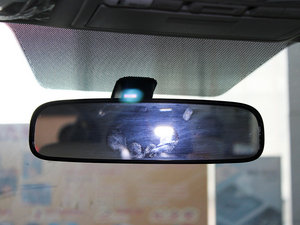 2009款2.0L 豪华版 空间座椅