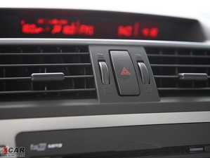 2009款2.5L 尊贵版 空调出风口