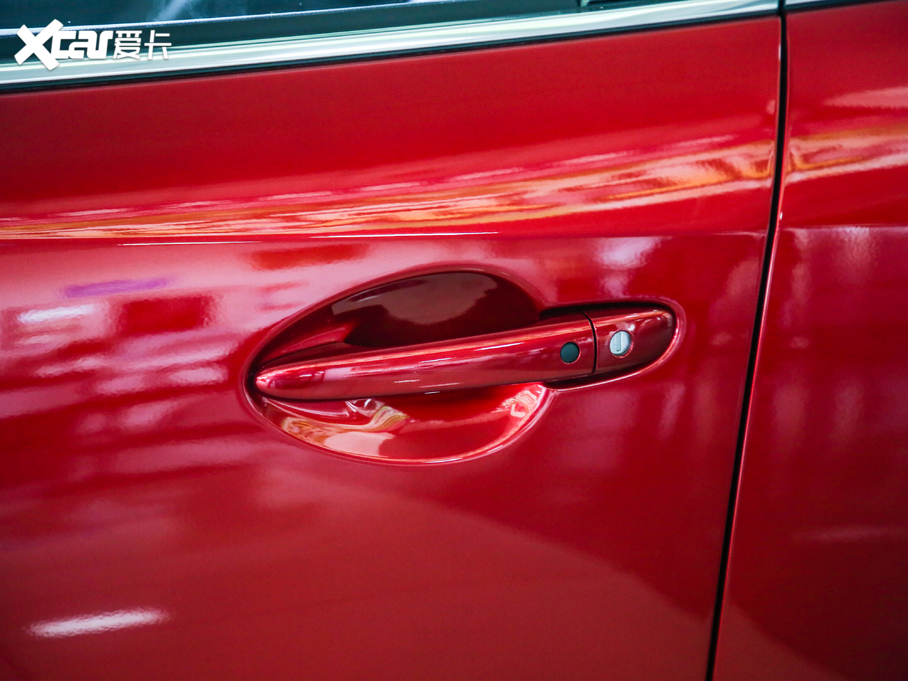 2020Ɲ 2.0L {(ln)A