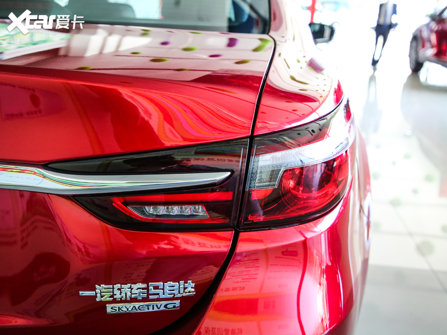 2020Ɲ 2.0L {(ln)A