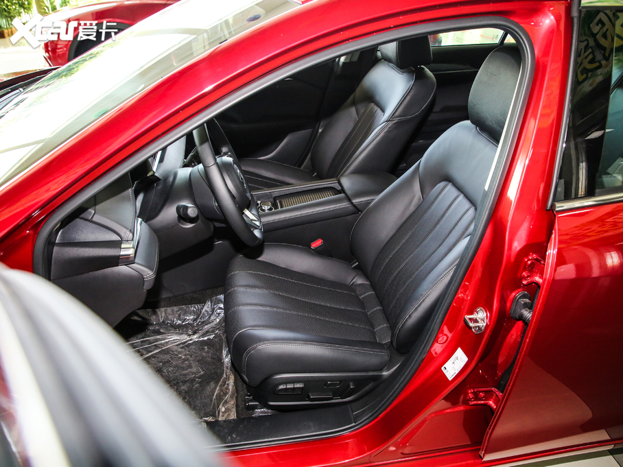 2020Ɲ 2.0L {(ln)A