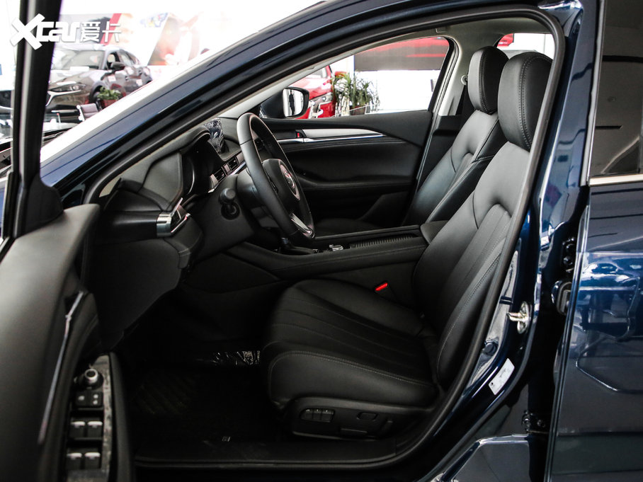 2020Ɲ 2.0L {(ln)A