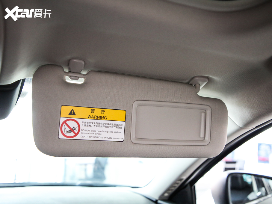 2020���Ɲ 2.0L �{����A��