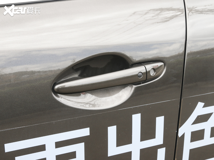 2020Ɲ 2.0L {(ln)F