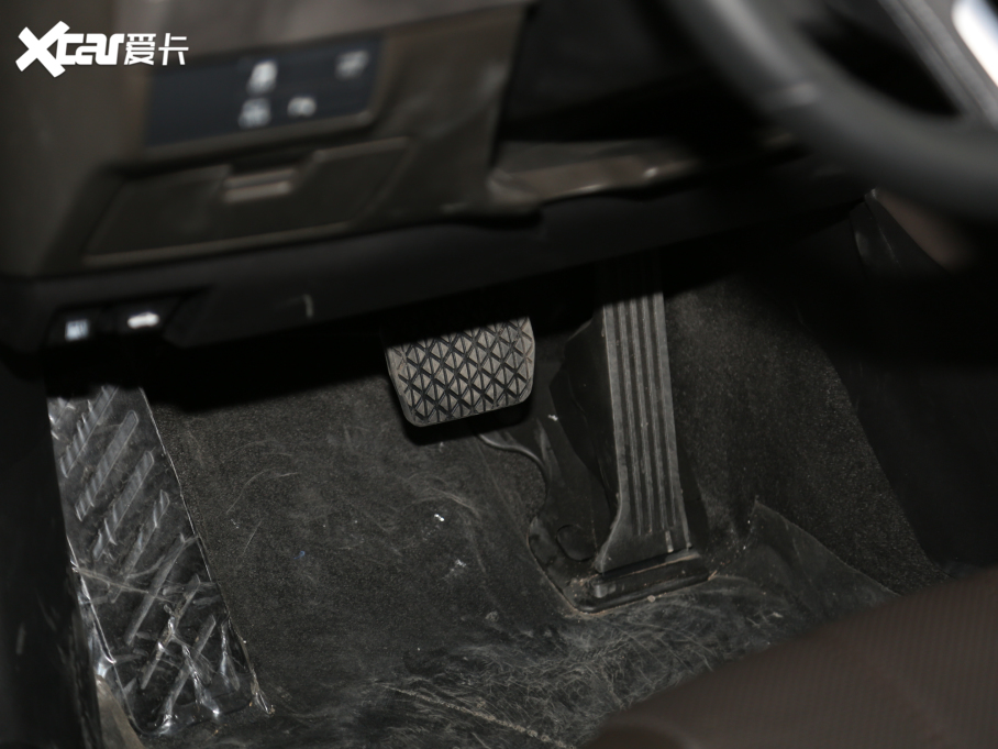 2020Ɲ 2.5L {(ln)