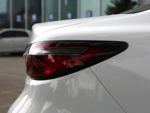 20202.5L 100؄eo (ji)^