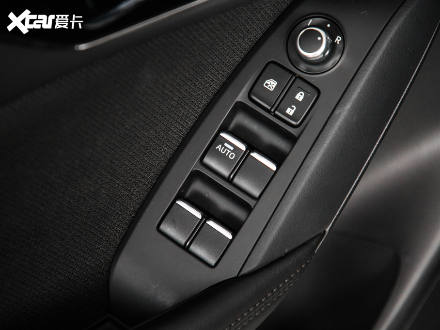 2020R_CX-4 2.0L ԄӃ{̽