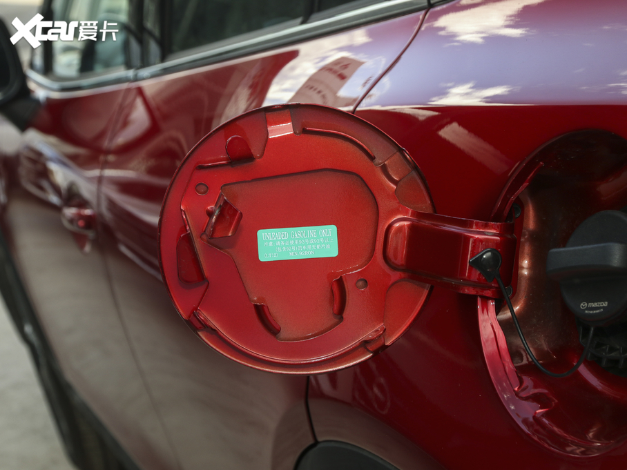 2020R_CX-4 2.0L ԄӃ{