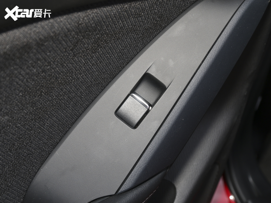 2020R_(d)CX-4 2.0L ԄӃ(q){(ln)