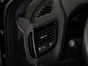 20202.0L ԄӃ{̽ п؅^