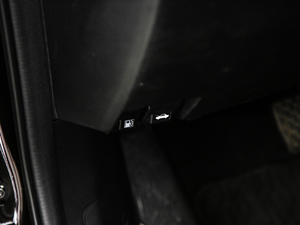 20202.0L ԄӃ(q){̽ п؅^(q)