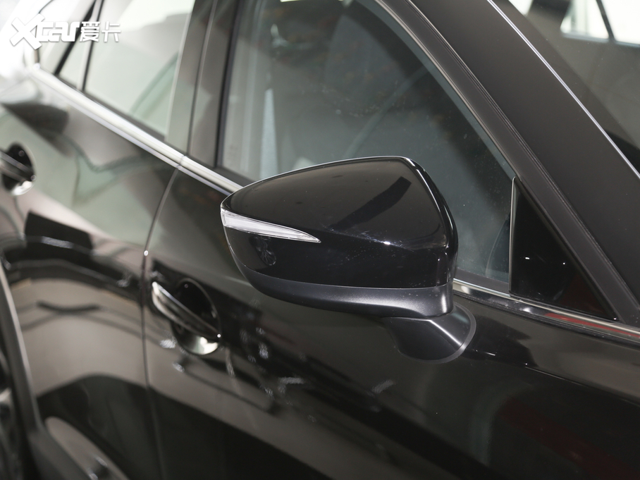 2021R_CX-4 2.0L ԄӃ{