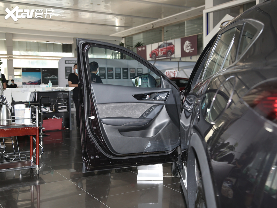 2021R_CX-4 2.0L ԄӃ{