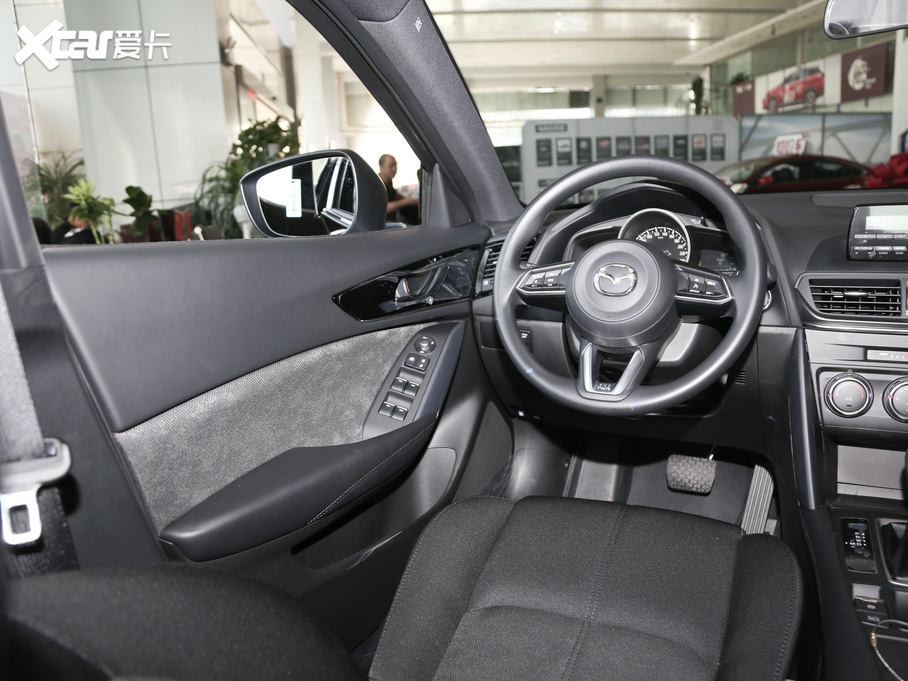 2021R_CX-4 2.0L ԄӃ{