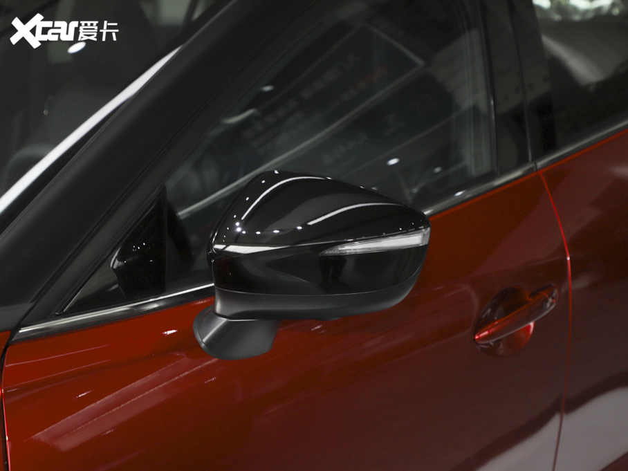 2021R_CX-4 2.0L ԄӃ{Ʒλ