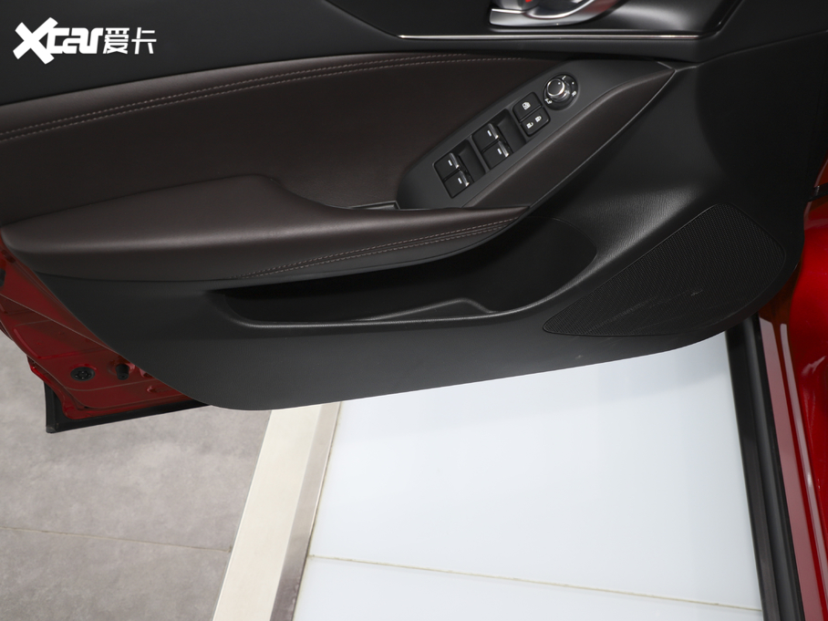 2021R_CX-4 2.0L ԄӃ{Ʒλ