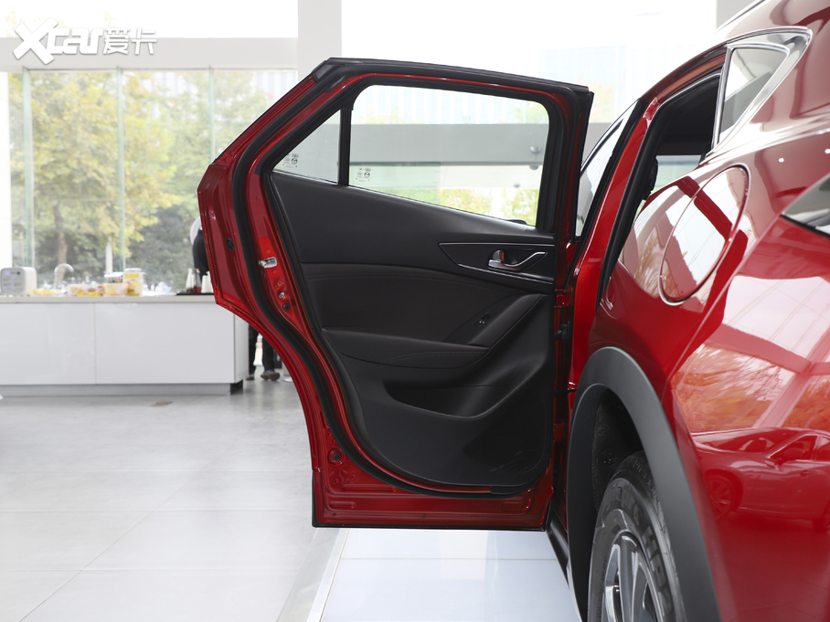 2021R_(d)CX-4 2.0L ԄӃ(q){(ln)Ʒλ