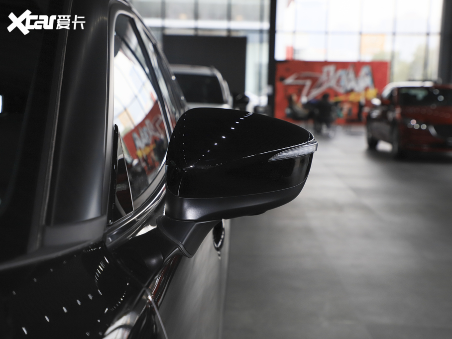 2021R_CX-4 2.0L ԄӃ{̽