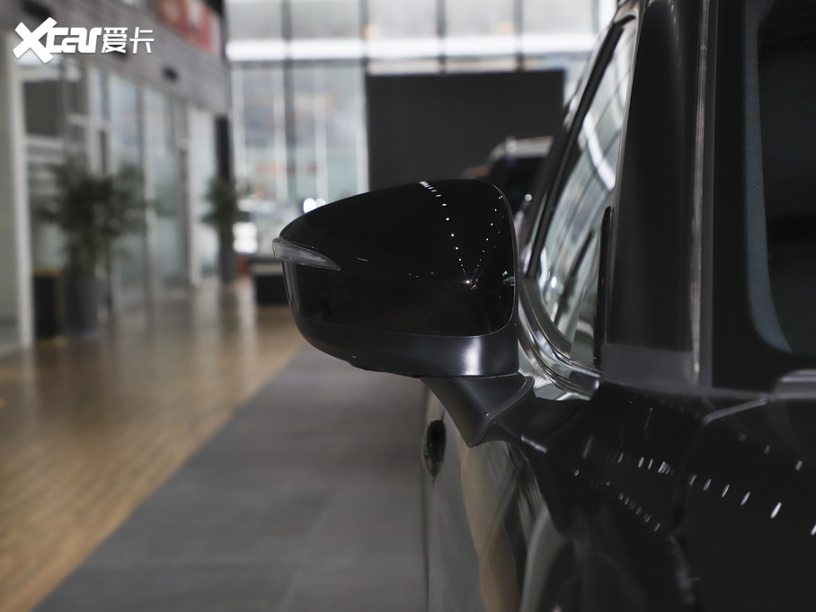 2021R_CX-4 2.0L ԄӃ{̽