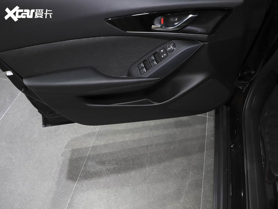 2021R_CX-4 2.0L ԄӃ{̽