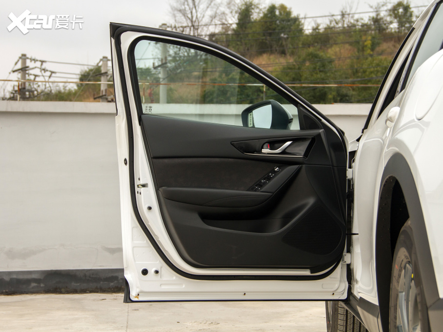 2021R_CX-4 2.0L ԄӃ{ഺ